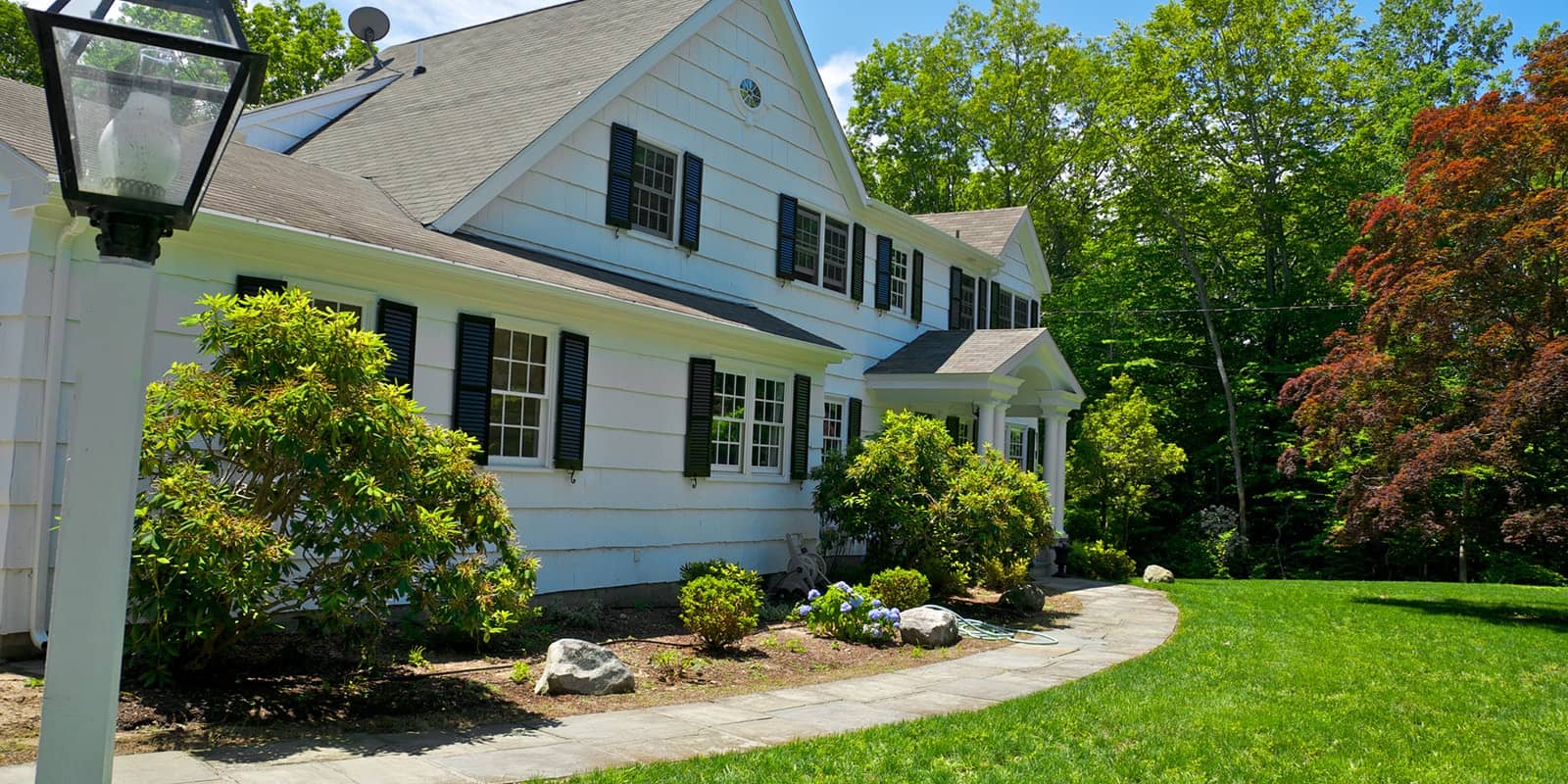 Front of a residential home in Fairfield, IA